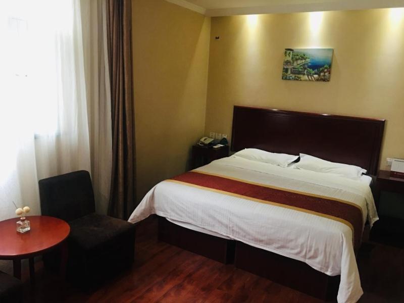 Greentree Inn High Tech Changzhi Road Subway Station Business Hotel Taiyuan  Esterno foto