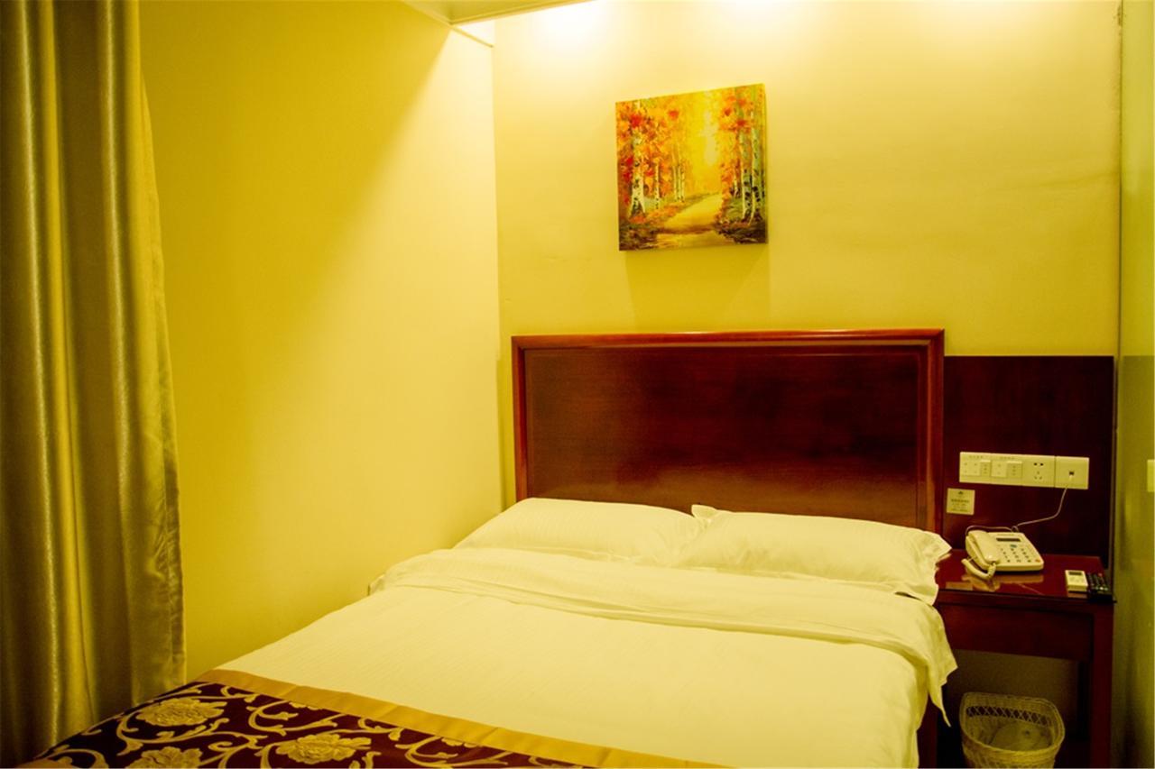 Greentree Inn High Tech Changzhi Road Subway Station Business Hotel Taiyuan  Esterno foto